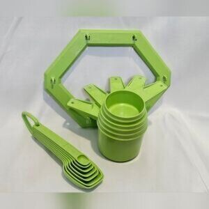 Tupperware vintage 13 pc lime green measuring cups, spoons, and rack